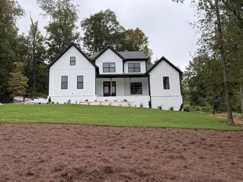 7608 Watercrest Dr, Harrison, TN 37341