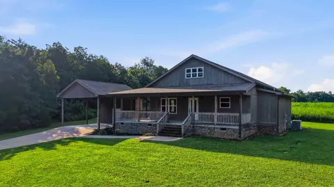 201 Timber View Rd, Pikeville, TN 37367