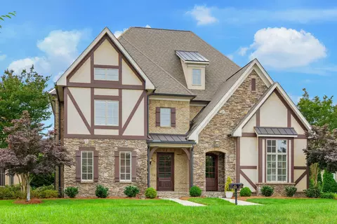 1259 Longholm Ct, Chattanooga, TN 37405