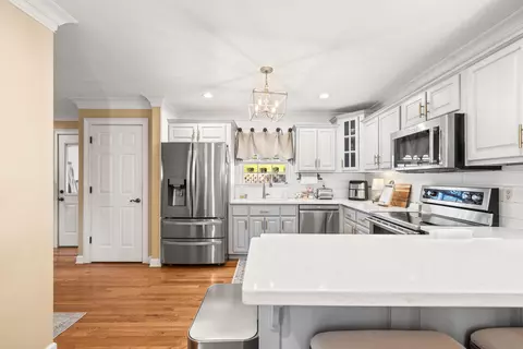 Kitchen - 151 Daffron Rd, Ringgold, GA 30736 photo 3 of 7