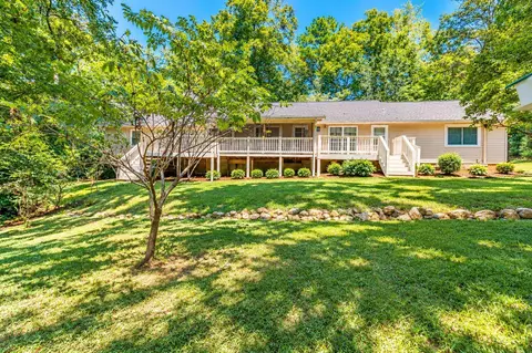 7456 Chad Rd, Harrison, TN 37341