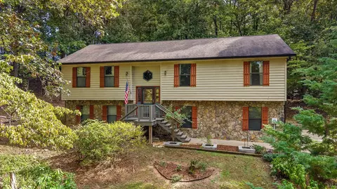 320 Old Lake Rd, Tunnel Hill, GA 30755
