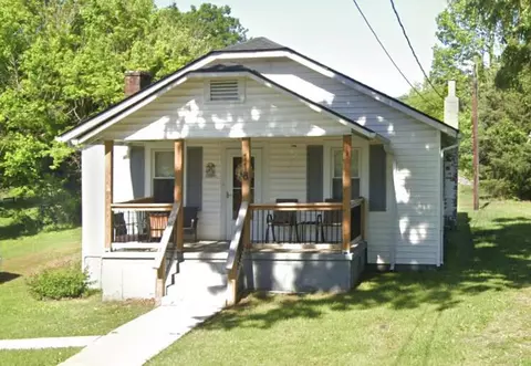 118 Woody Ave, Harriman, TN 37748