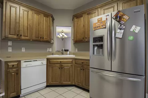 Kitchen - 1344 Springview Dr, Chattanooga, TN 37421 photo 4 of 4