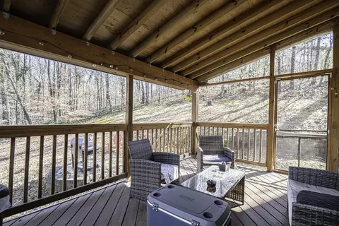 Exterior - 1344 Springview Dr, Chattanooga, TN 37421 photo 2 of 3