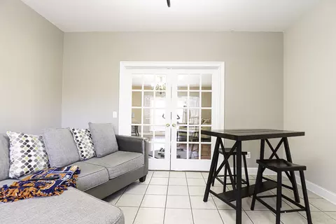 Living - 1344 Springview Dr, Chattanooga, TN 37421 photo 5 of 5