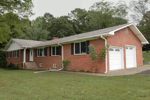 1835 County Road 750, Riceville, TN 37370