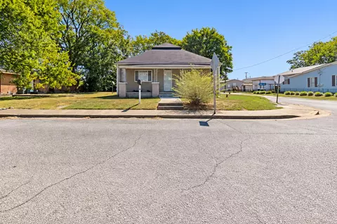 38 Maude St, Chattanooga, TN 37403