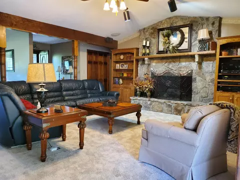 Living - 80 Aaron Dr, Flintstone, GA 30725 photo 1 of 1