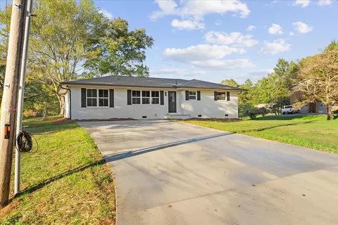 Exterior - 137 Meadow Brook Dr, Rock Spring, GA 30739 photo 3 of 8