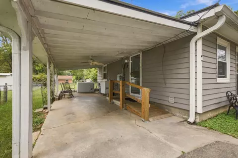 Exterior - 705 Burchfield Ave, Dalton, GA 30721 photo 2 of 5