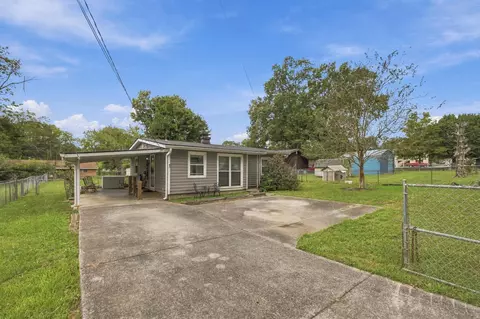Exterior - 705 Burchfield Ave, Dalton, GA 30721 photo 1 of 5