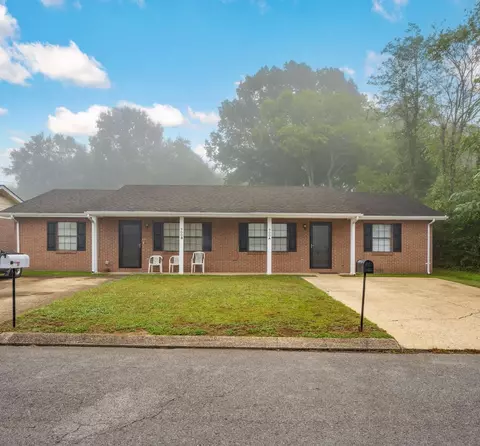 900 Peppermill Rd, Chattanooga, TN 37411