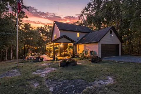 4655 S Pittsburg Mountain Rd, South Pittsburg, TN 37380