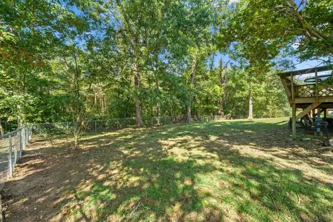Exterior - 331 Bethany Dr, Dalton, GA 30721 photo 8 of 10