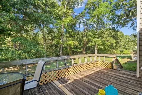 Exterior - 331 Bethany Dr, Dalton, GA 30721 photo 6 of 10