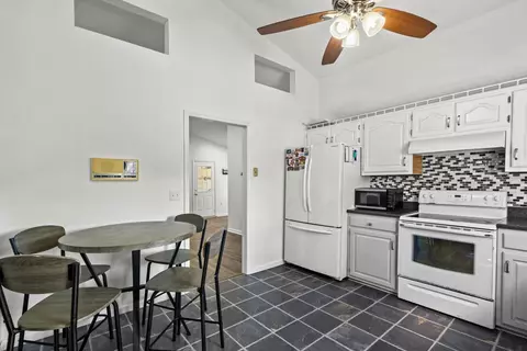 Kitchen - 331 Bethany Dr, Dalton, GA 30721 photo 3 of 4