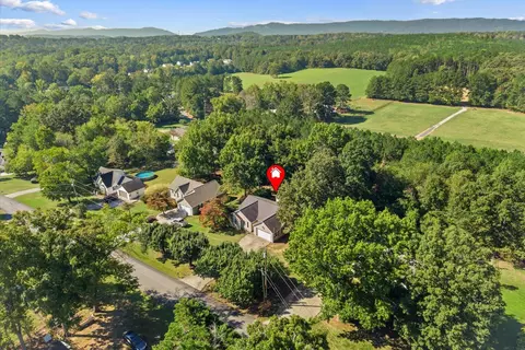 View/Area - 331 Bethany Dr, Dalton, GA 30721 photo 3 of 9