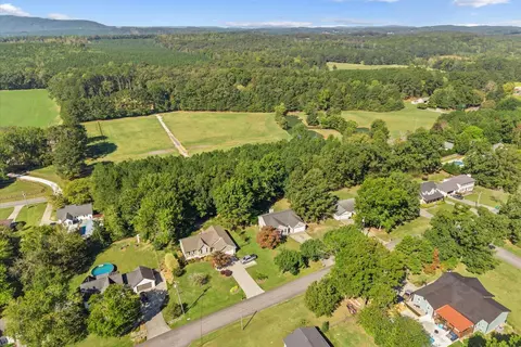 View/Area - 331 Bethany Dr, Dalton, GA 30721 photo 7 of 9