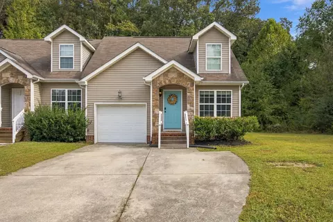 1699 Short Leaf Ln, Soddy Daisy, TN 37379