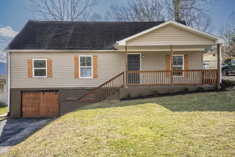 3336 Parker Ln, Chattanooga, TN 37419