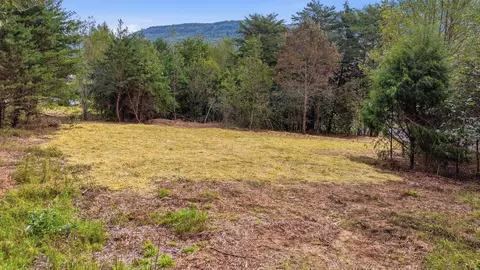 1 Cloverdale Road, Rising Fawn, GA 30738