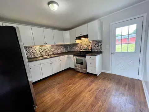 Kitchen - 505 507 Graham Cir, Rock Spring, GA 30739 photo 1 of 5