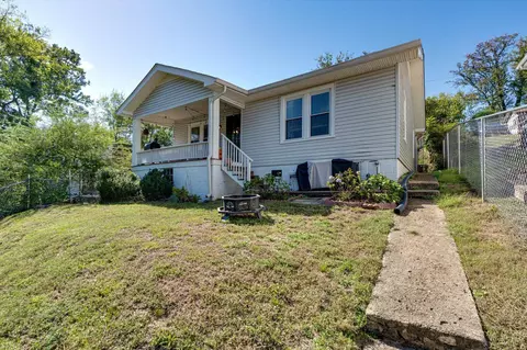 1004 Boylston St, Chattanooga, TN 37405