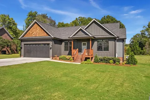 398 Amanda Way, Rocky Face, GA 30740