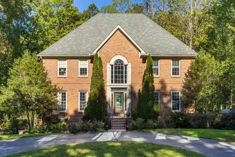 3122 Bee Tree Ln, Signal Mountain, TN 37377