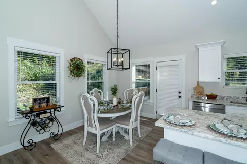 Dining - 186 Mohawk Trl, Ringgold, GA 30736 photo 1 of 4