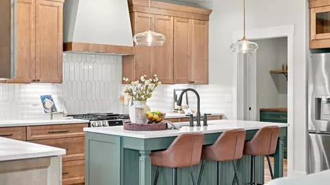 Kitchen - 4000 Crockett, Jasper, TN 37347 photo 3 of 8