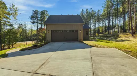 Exterior - 4000 Crockett, Jasper, TN 37347 photo 3 of 13
