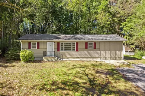 1410 S Michael Dr, Tunnel Hill, GA 30755