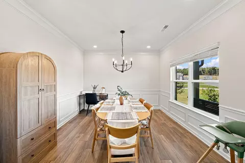 Dining - 32 Willow Cir, Rock Spring, GA 30739 photo 2 of 2