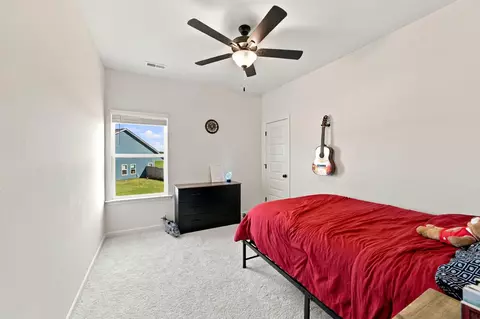 Bedroom - 32 Willow Cir, Rock Spring, GA 30739 photo 4 of 8