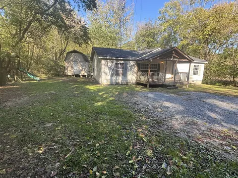 3863 Bonny Oaks Dr, Chattanooga, TN 37406