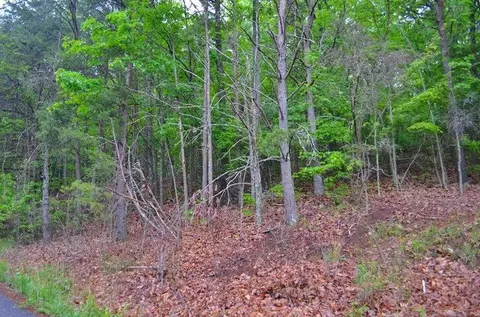 8805 Terrace Falls Dr, Soddy Daisy, TN 37379