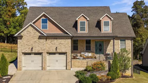 3586 Willow Lake Cir, Chattanooga, TN 37419