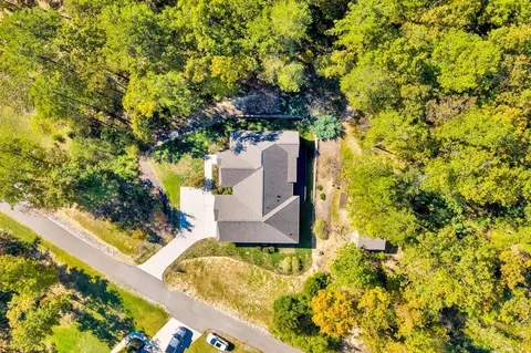View/Area - 8817 Pine Ridge Rd, Ooltewah, TN 37363 photo 1 of 4