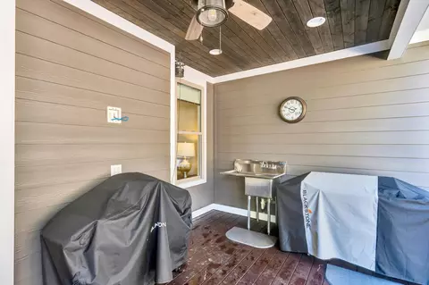 Exterior - 8817 Pine Ridge Rd, Ooltewah, TN 37363 photo 6 of 7