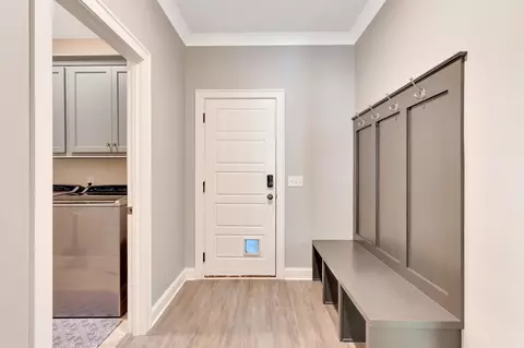 Entry Way - 8817 Pine Ridge Rd, Ooltewah, TN 37363 photo 2 of 2