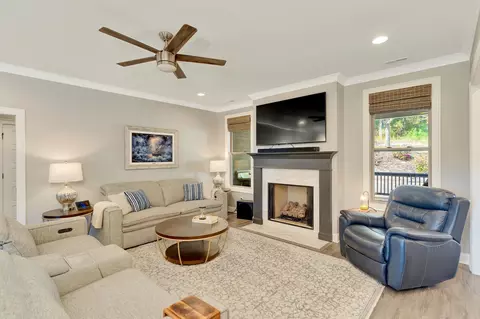 Living - 8817 Pine Ridge Rd, Ooltewah, TN 37363 photo 1 of 3