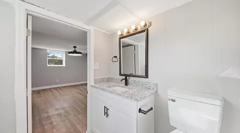 Bath - 49 Stuart Rd, Fort Oglethorpe, GA 30742 photo 5 of 5