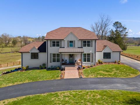 228 Triplett Cir NW, Cleveland, TN 37312