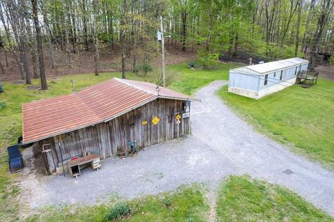 180 Shoemaker Ln, Decatur, TN 37322