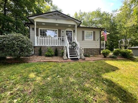 2470 Andrew Dr NW, Cleveland, TN 37311