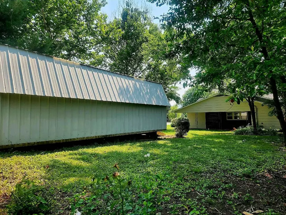  300 Ohio Ave, Etowah, TN 37331 photo 30