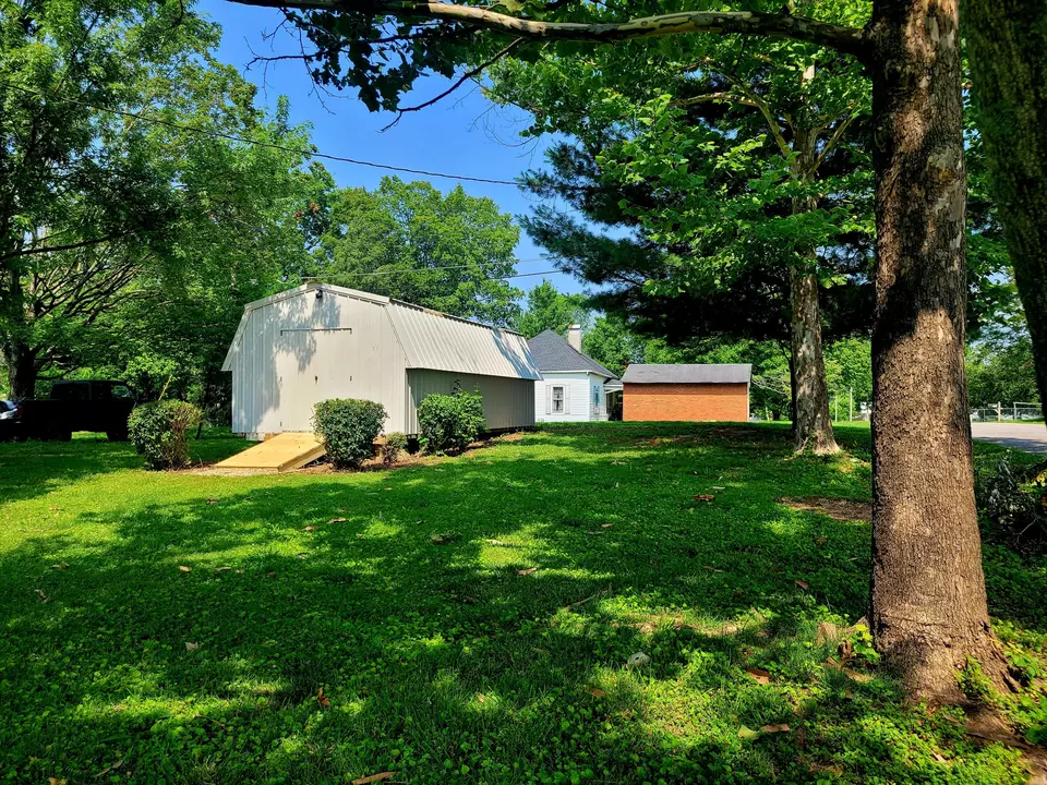  300 Ohio Ave, Etowah, TN 37331 photo 28