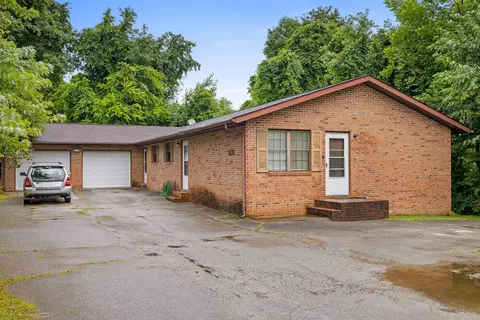 3403 Maple Creek Ln, Chattanooga, TN 37411